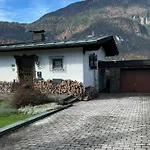 Cozy With Mountain Views