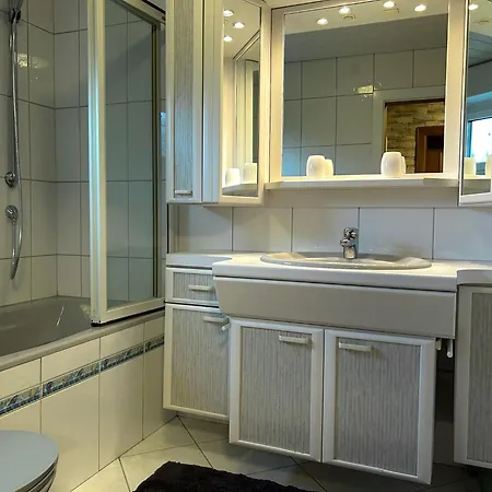 Cozy With Mountain Views Hébergement de vacances