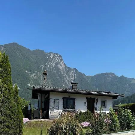 Cozy With Mountain Views