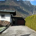 Cozy With Mountain Views Casa vacanze
